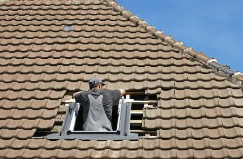 Pose de velux à Cars